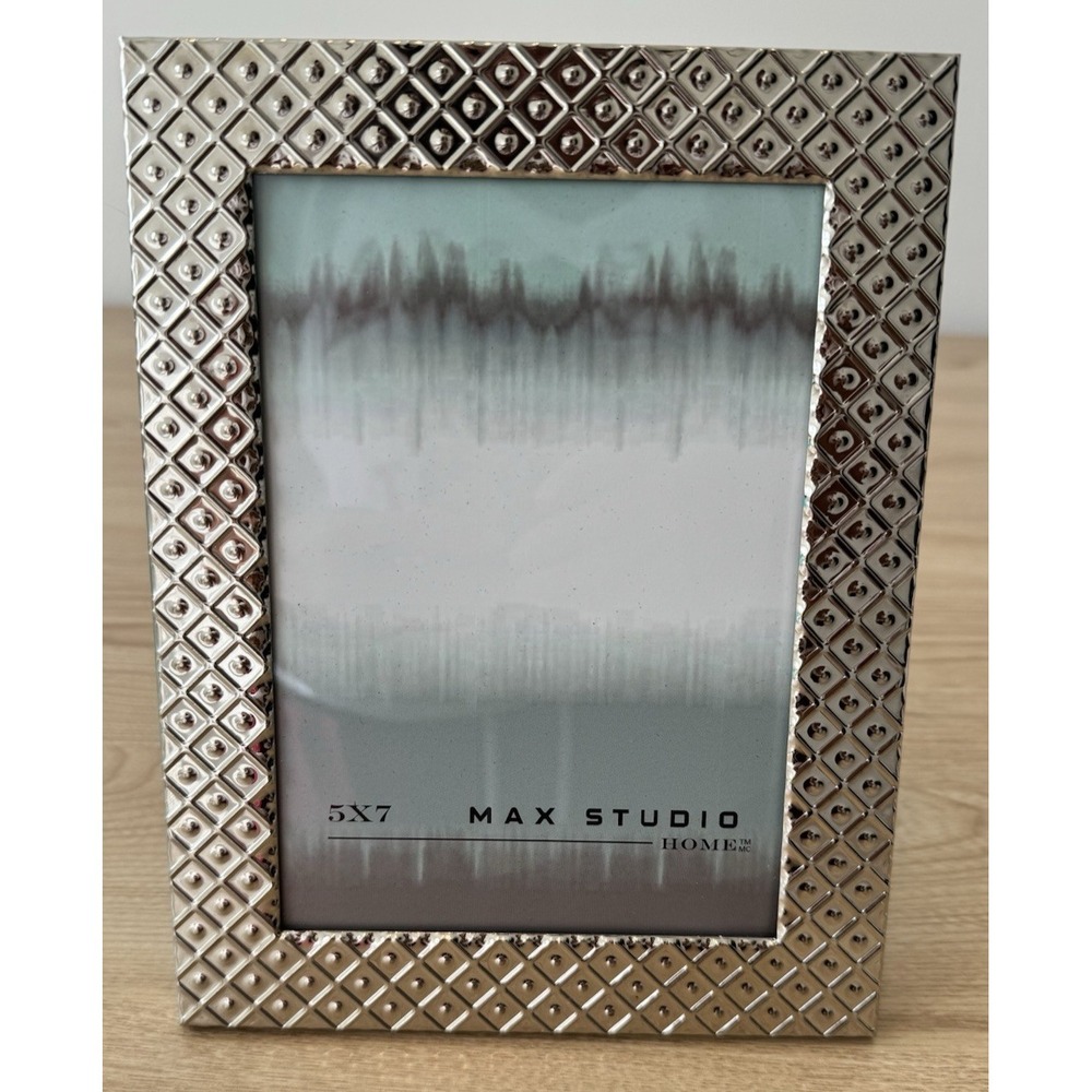 5x7 Silver Textured Metal Picture Frame Diamond Pattern Tabletop Display Frame